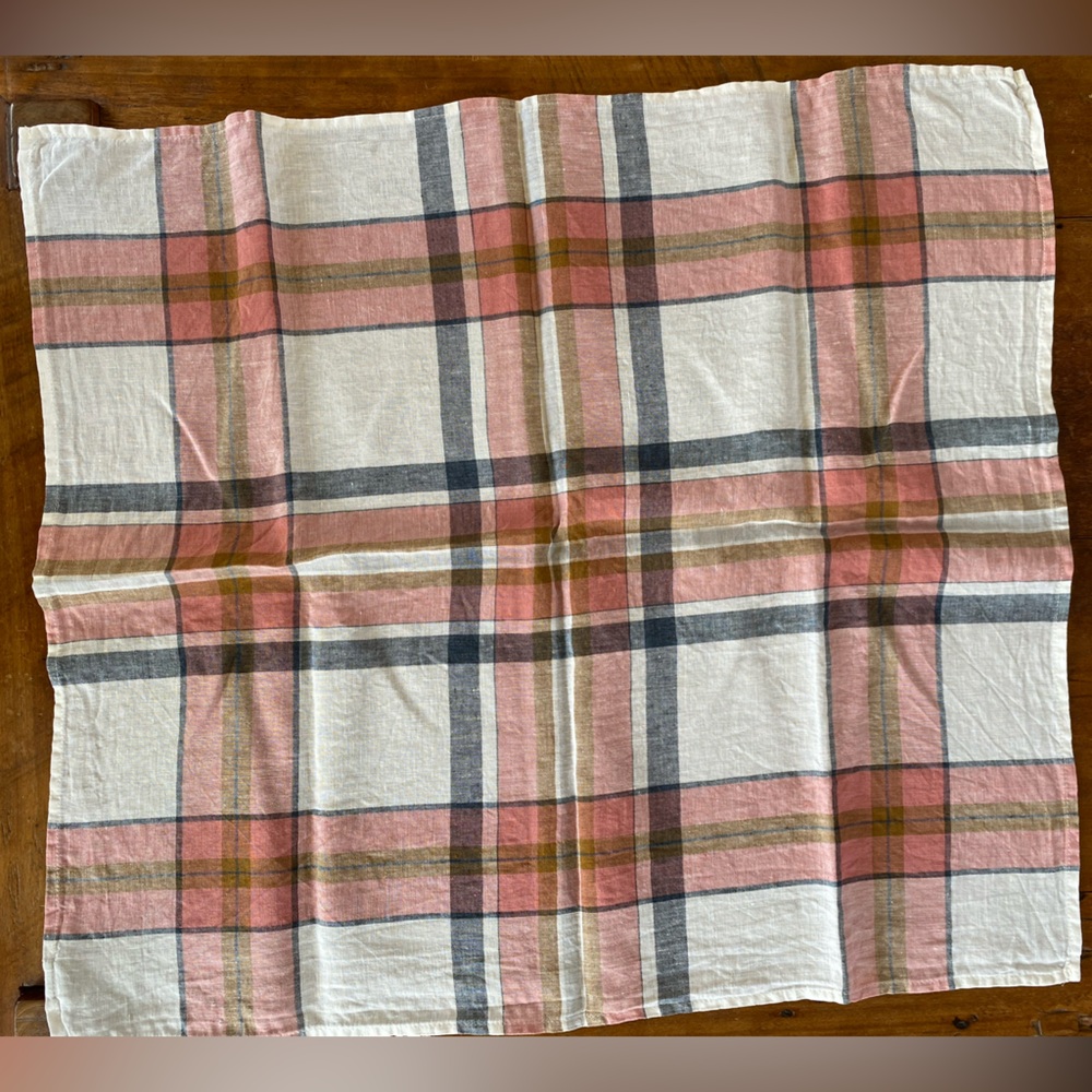 Libeco fine linen large tea dish towel 25” x 29” pink blue tan white check plaid
